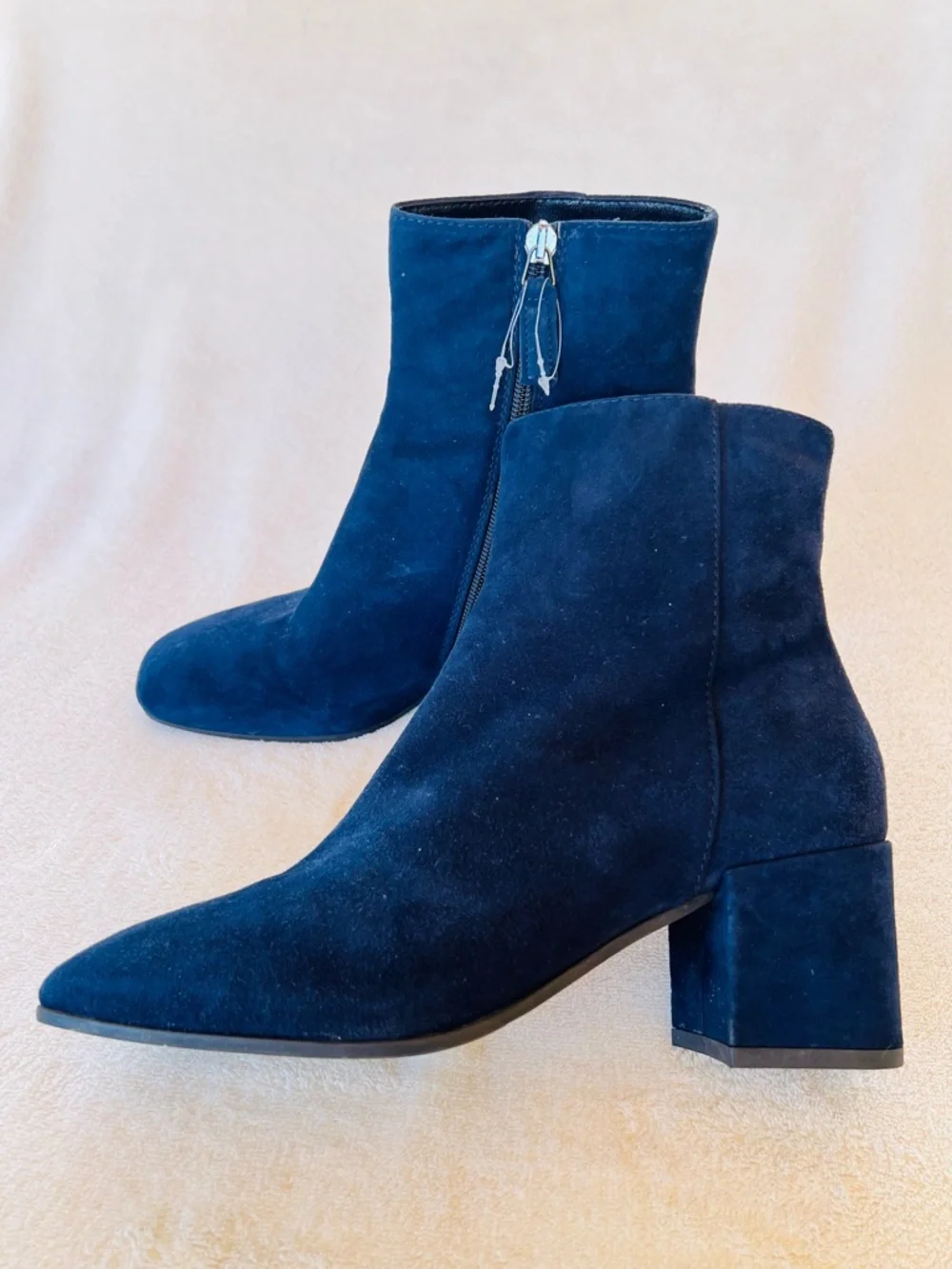 New! Aquatalia Charlee Weatherproof Dress Suede Bootie Navy Blue Size 9 MSRP$495